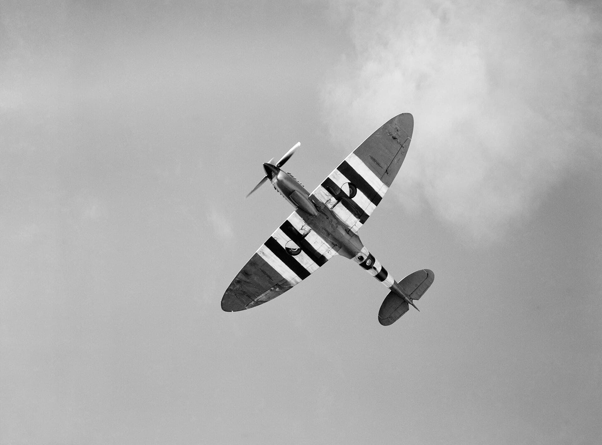 A Spitfire PR Mk XI of No. 541 Squadron, unarmed and finished in reconnaissance blue, based at Benson, Oxfordshire, July 1944