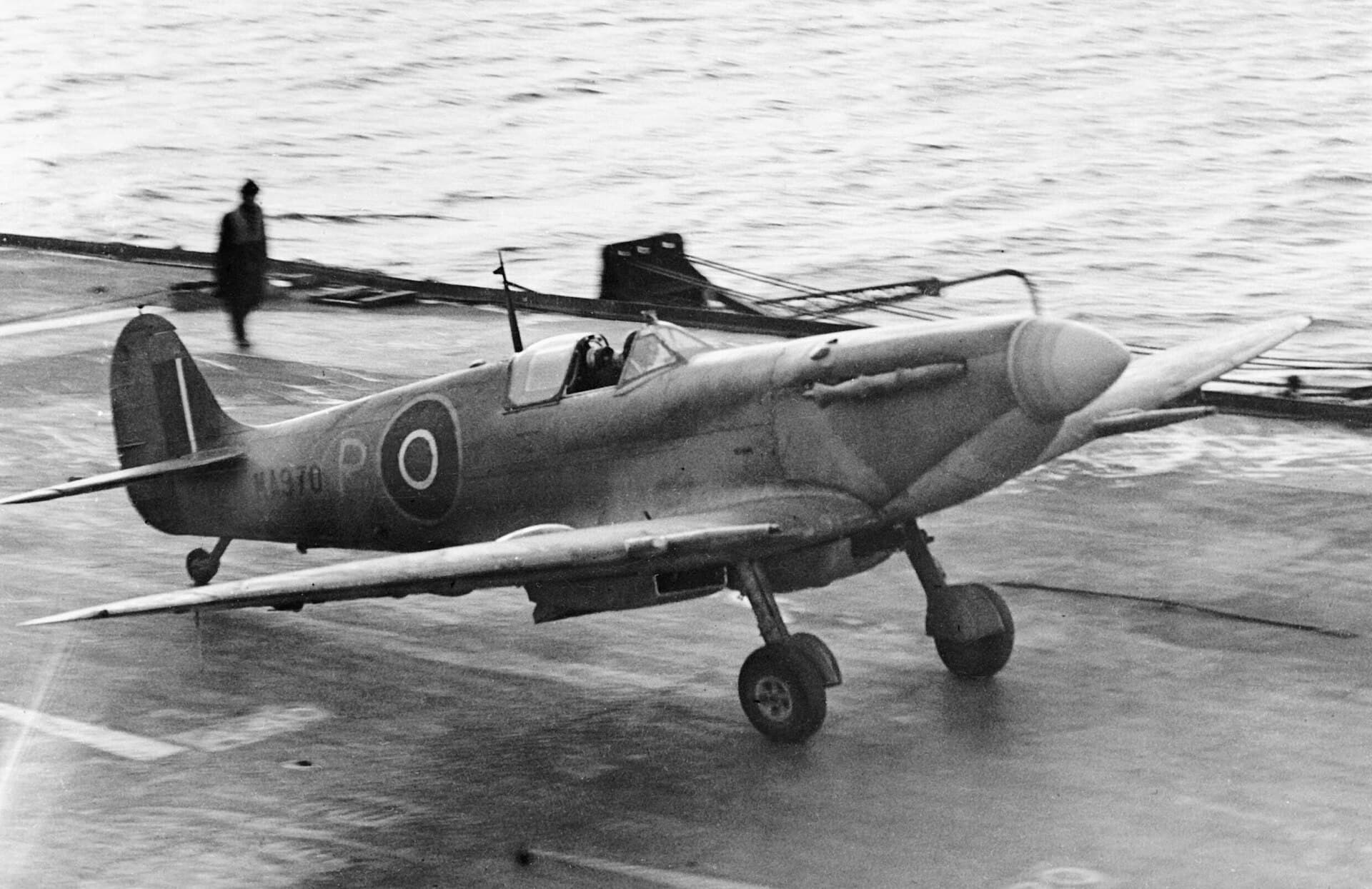 A Supermarine Seafire landing aboard HMS Illustrious, February 1943