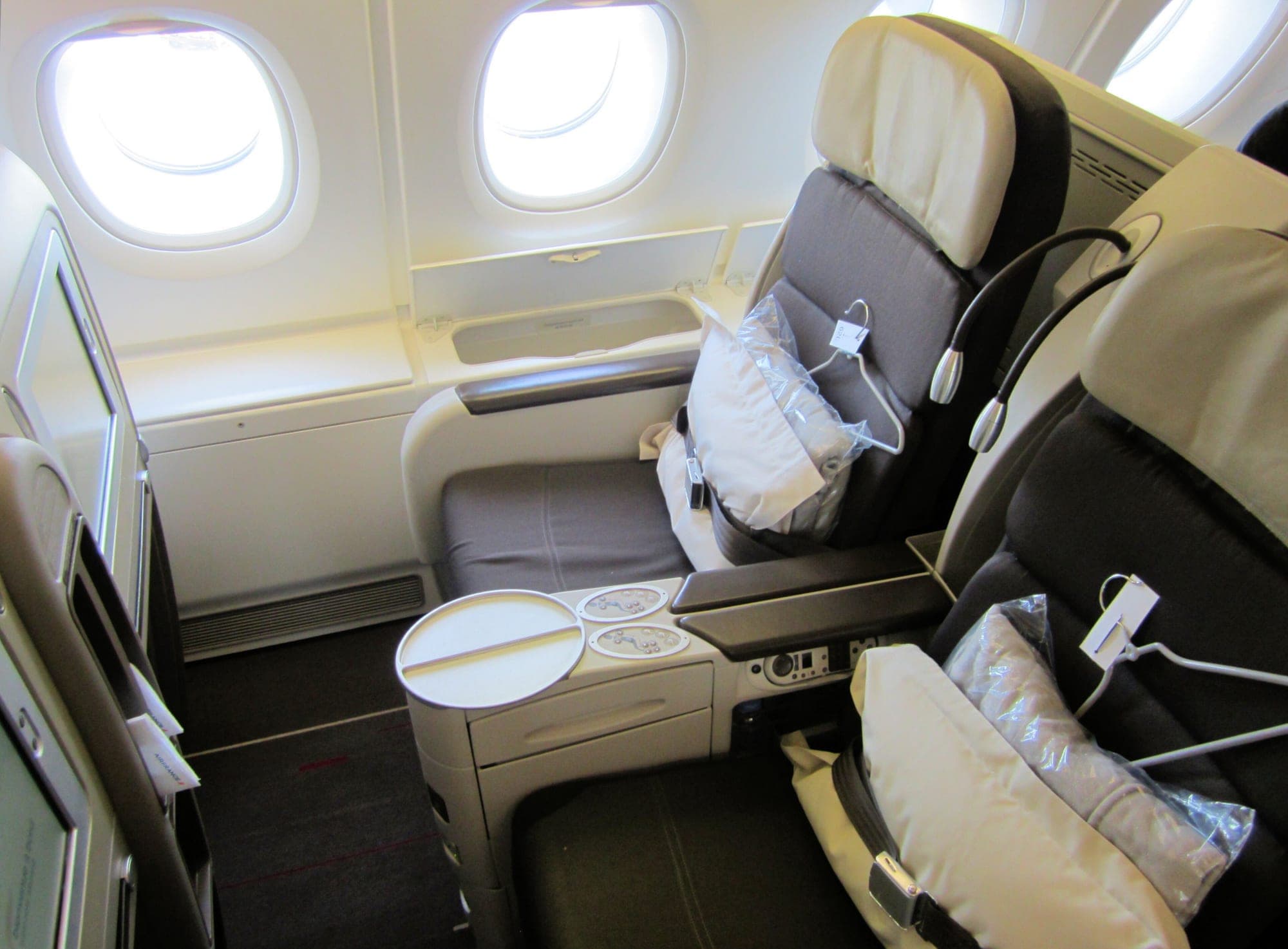 A business class seat aboard an Air France Airbus A380, of the generation replaced from 2014.