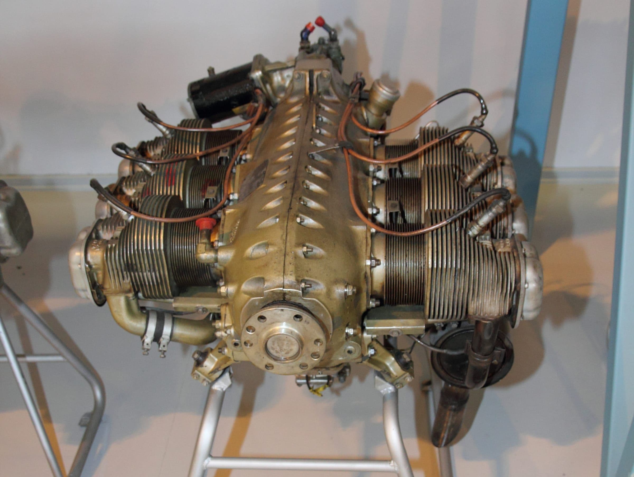 A Continental O-300-D on a stand at the Aviation Museum of Central Finland, 2012, showing the whole engine from the front left