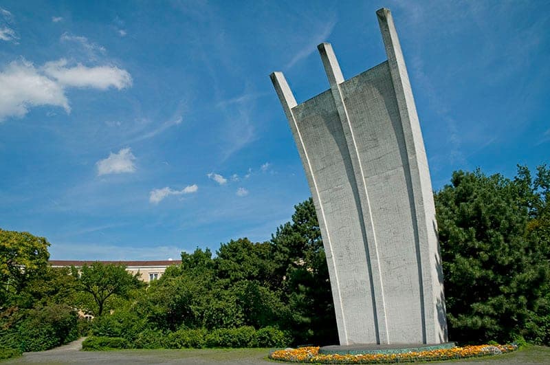 The Luftbrückendenkmal outside the former Tempelhof airport, its three claws pointing west