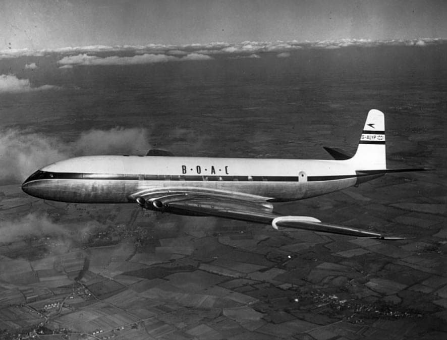 G-ALYP in BOAC colours in the air over England
